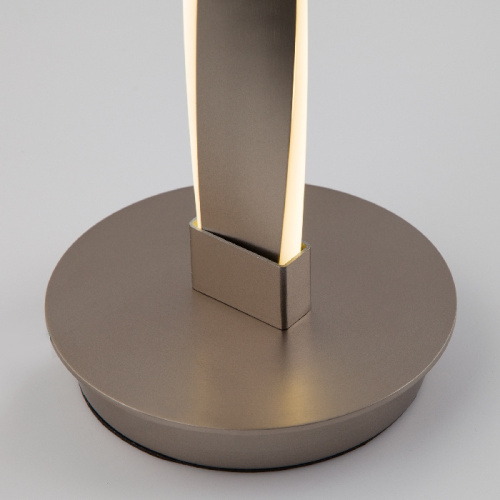 Интерьерная настольная лампа Titan 993 белый / никель фото 3